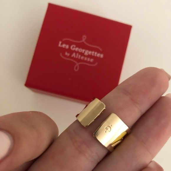 Stunning yellow ring designer sale ADJUSTABLE SIZE - Picture 3 of 3